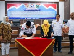 Penandatanganan Perjanjian Kerjasama Antara Pemerintah Kabupaten Solok Dengan Ombudsman RI