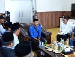 Bupati Epyardi Asda Sambut Silaturrahmi Walinagari Alahan Panjang Bersama Rombongan