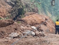 Proyek Longsor, Jalan Desa Kubang Menuju Kota Sawahlunto Ditutup