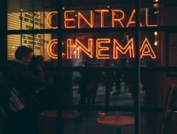 Skandal Tersembunyi dalam Produksi Film Terbesar Tahun Ini