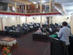 Rapat Paripurna DPRD Kabupaten Solok Sahkan Ranperda APBD 2025