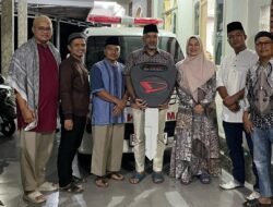 Ketua DPRD Kota Sawahlunto Serahkan Hibah Mobil Ambulance ke LDII Kota Sawahlunto
