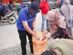 TP-PKK Kabupaten Solok Gotong Royong Bersama Pasca Libur Lebaran di Alahan Panjang Resort