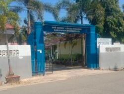 Diduga Lawan Permendikbud, Kepala SMPN 1 Pulau Punjung Harus Bertanggung Jawab