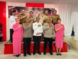 Sekda Medison Hadiri Kenal Pamit Kapolres Solok Kota,