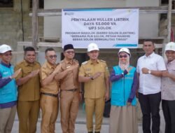 Bupati Jon Firman Pandu Tinjau Langsung Program PLN “Light Up The Dream” di Kabupaten Solok