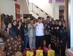Wabup Pasaman Parulian Dalimunthe Lepas Keberangkatan Puluhan Jamaah Umroh Dari Shahibuna Umrah Pasaman