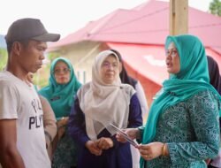 Ketua TP-PKK Kabupaten Solok Resmikan Bantuan Bedah Rumah untuk Korban Banjir Bandang di Nagari Surian