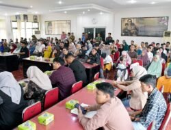 Pemkab Agam Serahkan Santunan Uang Duka kepada Ratusan Ahli Waris Korban Bencana